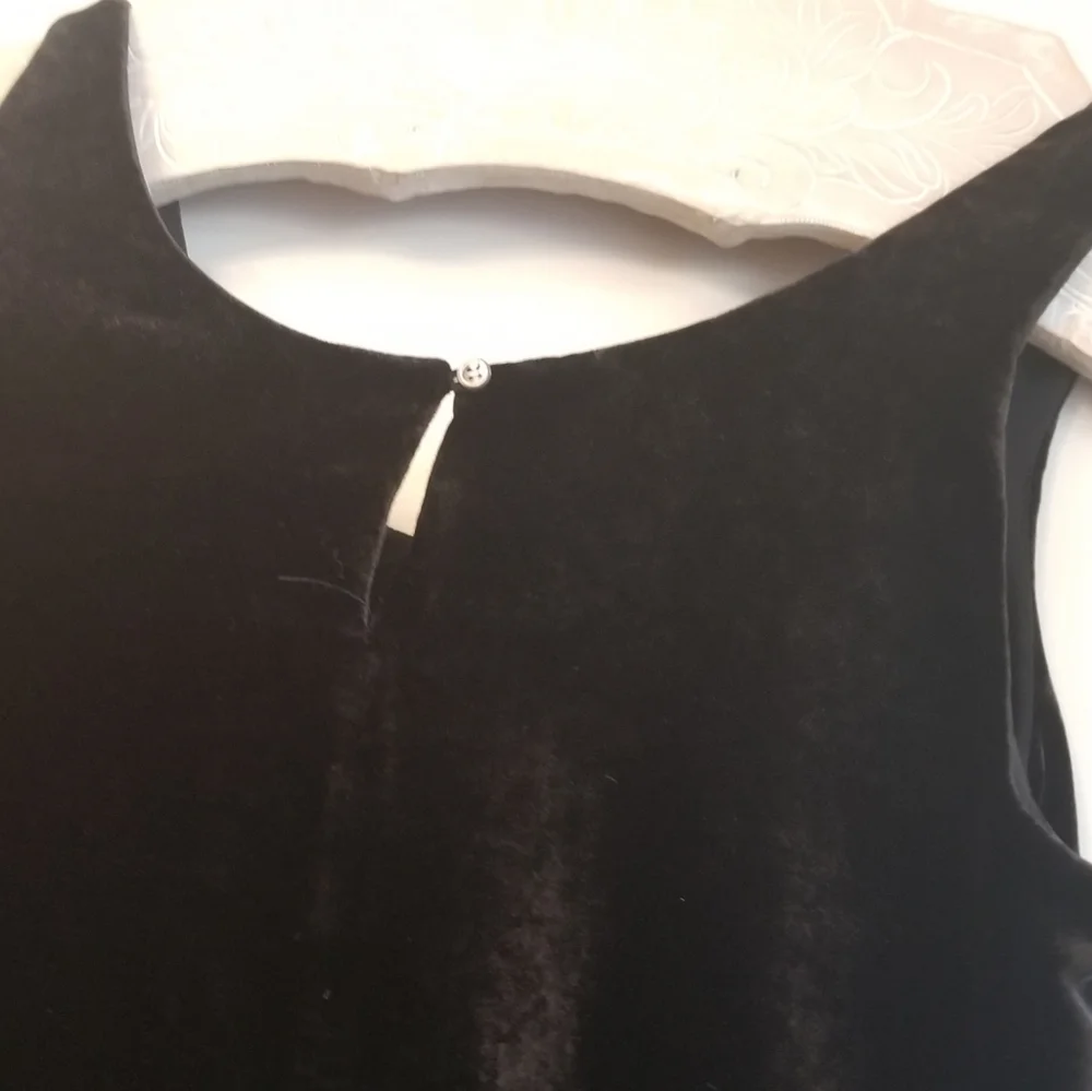 J. Crew Black Velvet Sleeveless Tank Top Size XS Scoop Neck Dressy